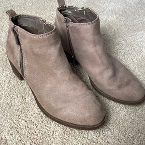Taupe boot booties 7.5